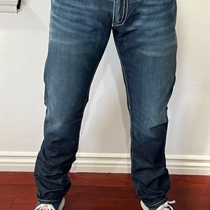 Robin’s Jean Los Angeles